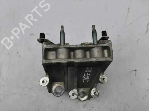 Used Engine mount Engine mount 28860264 28860264