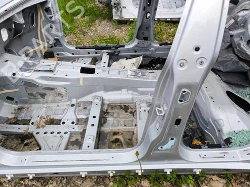 Used Left sideskirt MERCEDES-BENZ CLS (C218) CLS 350 CDI / d (218.323) (265 hp) 28857892