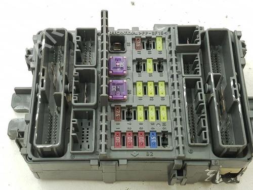 Used Fuse box HONDA ACCORD VIII (CU) 2.2 i-DTEC (CU3) (150 hp) 28876295