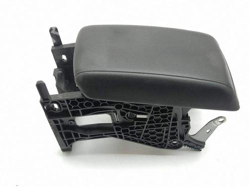 Used Armrest / Center console Armrest / Center console SEAT ATECA (KH7, KHP) 1.0 TSI (116 hp) 40193690 40193690