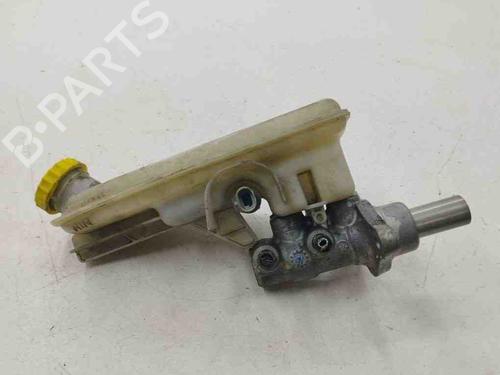 Brake master cylinder CHRYSLER VOYAGER IV (RG, RS) 2.8 CRD | BP28890624M77