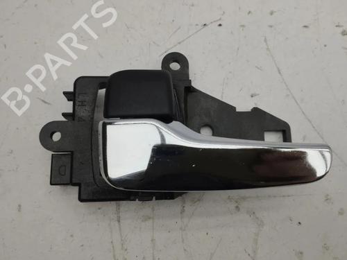 Used Front left interior door handle Front left interior door handle 33923596 33923596