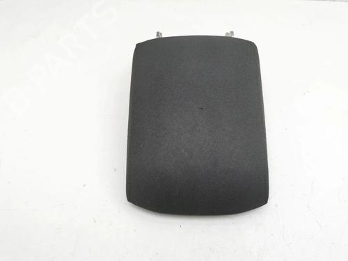 Used Armrest / Center console Armrest / Center console 28900684 28900684