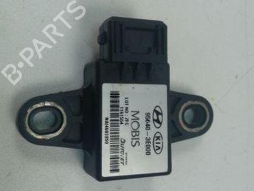 Used Electronic sensor KIA SORENTO I (JC) 2.5 CRDi 4WD (140 hp) 28867119