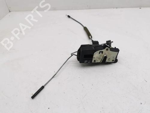Højre bagtil lås Højre bagtil lås OPEL ANTARA A (L07) 2.2 CDTi 4x4 (163 hp) 36175546 36175546