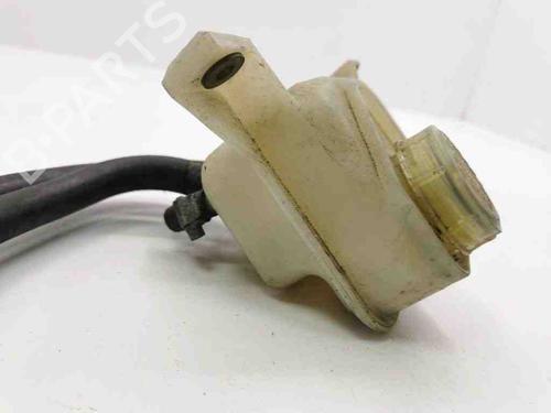 Brake fluid reservoir MASERATI QUATTROPORTE V 4.2 | BP28903841M118