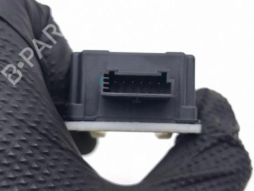Electronic module TESLA MODEL S (5YJS) 70D AWD | BP37685543M83 - Image 5