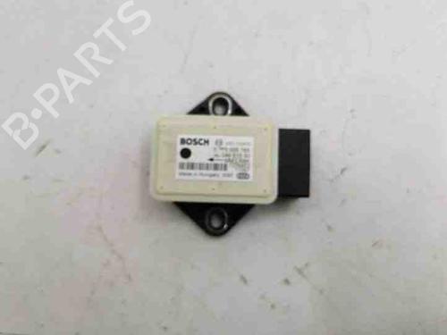 Used Electronic module PEUGEOT 5008 (0U_, 0E_) 1.6 HDi (112 hp) 28851158