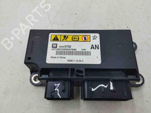 Used ECU airbags OPEL ANTARA A (L07) 2.2 CDTi 4x4 (184 hp) 28876363