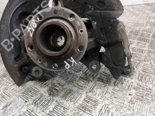 Left front steering knuckle PEUGEOT 2008 II (UD_, US_, UY_, UJ_, UR_, UC_) 1.5 BlueHDI 110 (UDYHSK) | BP28901043M25