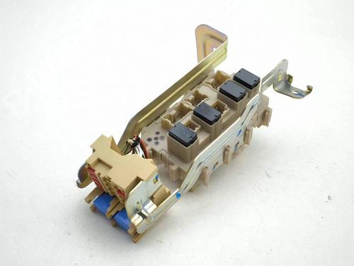 Fuse box NISSAN NAVARA NP300 Platform/Chassis (D23) 2.3 dCi 4x4 | BP38247092E1 - Image 6