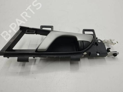 Used Front left interior door handle Front left interior door handle 33912705 33912705