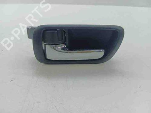 Venstre foran invendig håndtak TOYOTA COROLLA Verso (_E12_) 2.0 D-4D (CDE120_, CDE120R) (90 hp) 28844886