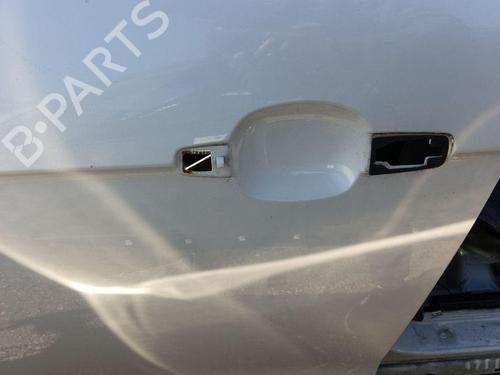 Left front door CHEVROLET CAPTIVA (C100, C140) 2.2 D 4WD | BP28890111C2 
