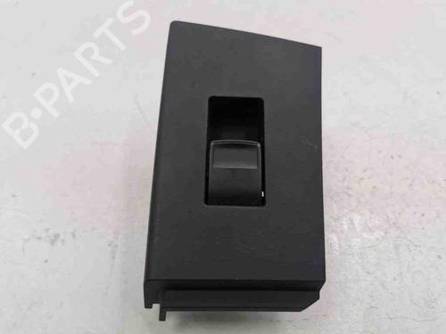 Used Right rear window switch TOYOTA AURIS (_E18_) 1.4 D-4D (NDE180_, NDE180R) (90 hp) 28903345