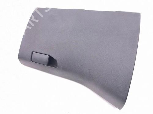 Used Glove box Glove box PEUGEOT 308 SW II (LC_, LJ_, LR_, LX_, L4_) 1.6 BlueHDi 120 (120 hp) 40069812 40069812