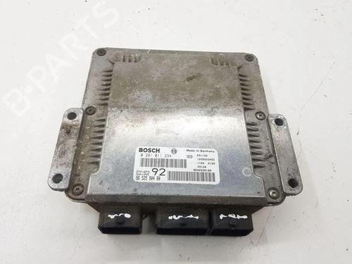 Used Engine control unit (ECU) Engine control unit (ECU) 33226551 33226551