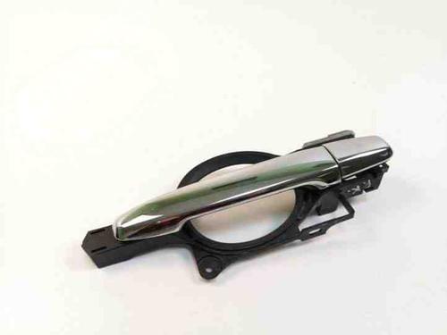 Used Rear left exterior door handle MITSUBISHI OUTLANDER II (CW_W) 2.2 DI-D (177 hp) 28868711