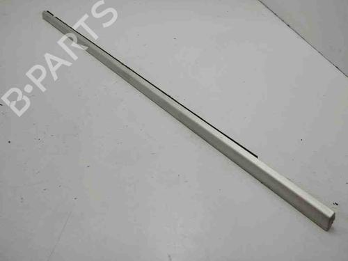 Used Door moulding trim PORSCHE CAYENNE (9PA) 3.2 (250 hp) 28895429