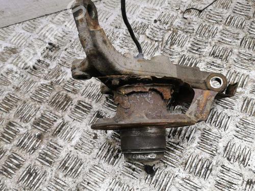 Right front steering knuckle MERCEDES-BENZ C-CLASS (W203) C 200 CDI (203.007) | BP28892681M26 