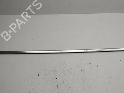 Used Door moulding trim VOLVO XC60 II (246) D4 (190 hp) 28862397