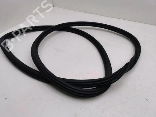 Gummiliste Gummiliste SEAT LEON (5F1) 1.2 TSI (110 hp) 36391762 36391762