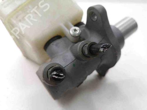 Brake master cylinder JAGUAR XF I (X250) 2.7 D | BP28888747M77