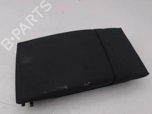 Used Armrest / Center console MERCEDES-BENZ C-CLASS (W204) C 200 CDI (204.001) (136 hp) 28861365