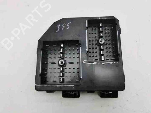 Used Fuse box OPEL ANTARA A (L07) 2.2 CDTi 4x4 (163 hp) 28846565
