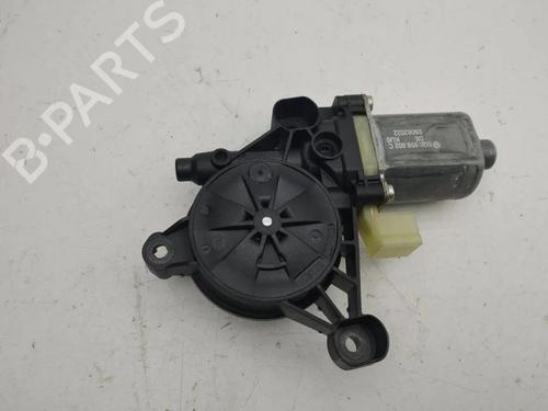 Left front window motor AUDI Q2 (GAB, GAG) 35 TFSI | BP28899814E21 - Image 4