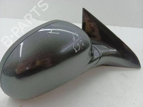 Used Right mirror Right mirror 37290015 37290015