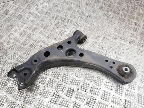 Used Right front suspension arm Right front suspension arm TOYOTA COROLLA Saloon (_E21_) 1.8 VVTi Hybrid (ZWE219) (140 hp) 36177911 36177911