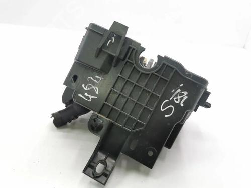 Fuse box PEUGEOT 2008 I (CU_) 1.6 BlueHDi 100 | BP33258469E1 - Image 3