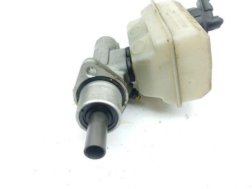 Brake master cylinder RENAULT ESPACE III (JE0_) 2.0 (JE0A) | BP28902694M77 