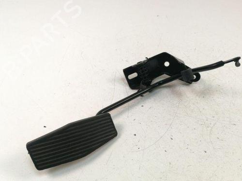 Used Pedal SAAB 900 II Convertible 2.3 -16 (150 hp) 28867031