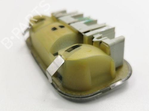 Interior roof light PEUGEOT 807 (EB_) 2.2 HDi | BP28847805I8 