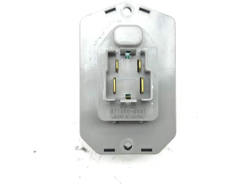 Electronic sensor LAND ROVER RANGE ROVER SPORT I (L320) 2.7 D 4x4 | BP28872489M84 