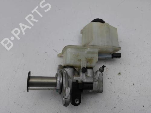 Brake master cylinder VW T-ROC (A11, D11) 1.0 TSI | BP28900675M77 - Image 1