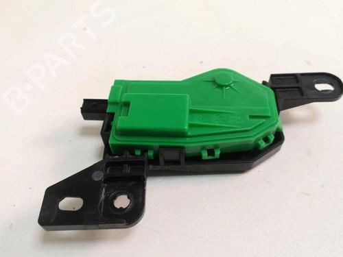 Used Fuel door actuator HYUNDAI i30 (GD) 1.6 CRDi (110 hp) 28875213