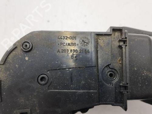 Luftventil MERCEDES-BENZ C-CLASS (W203) C 270 CDI (203.016) | BP28858268I21 
