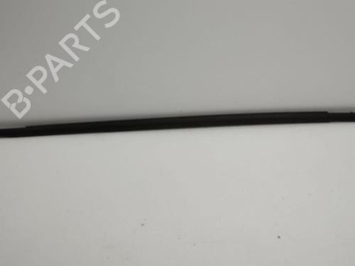 Used Door moulding trim FORD FOCUS IV (HN) 1.0 EcoBoost (125 hp) 28896612