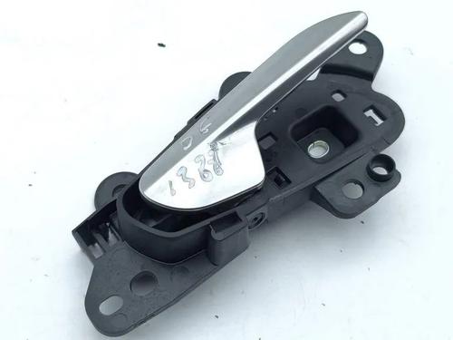 Højre bagtil invendig håndtag Højre bagtil invendig håndtag JEEP AVENGER (J2) Electric (156 hp) 36080988 36080988
