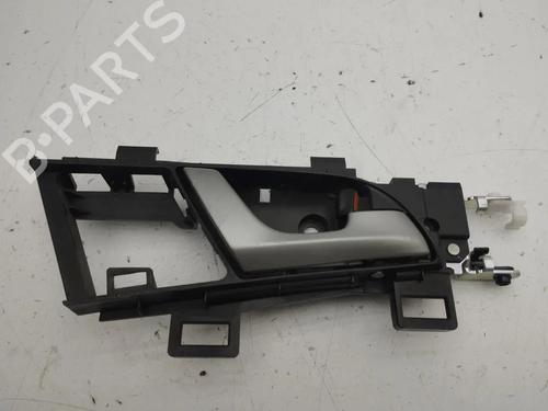 Used Front right interior door handle Front right interior door handle 36104908 36104908