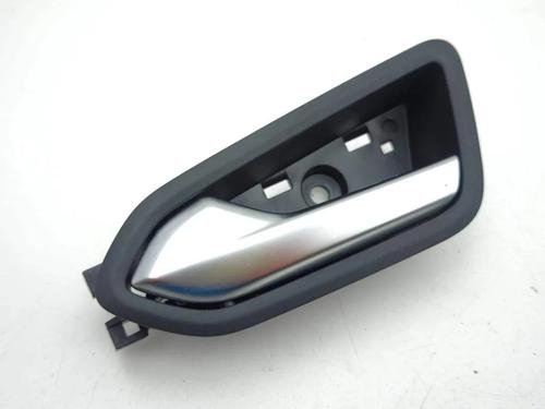 Used Front left interior door handle Front left interior door handle 33914232 33914232
