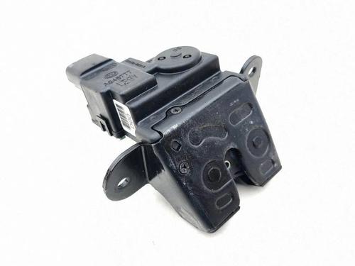 Used Tailgate lock Tailgate lock KIA NIRO I (DE) 1.6 GDI Hybrid (105 hp) 40193856 40193856
