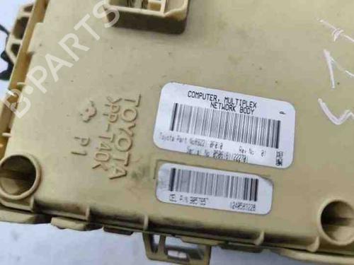 Fuse box TOYOTA COROLLA Verso (_E12_) 2.0 D-4D (CDE120_, CDE120R) | BP28857156E1