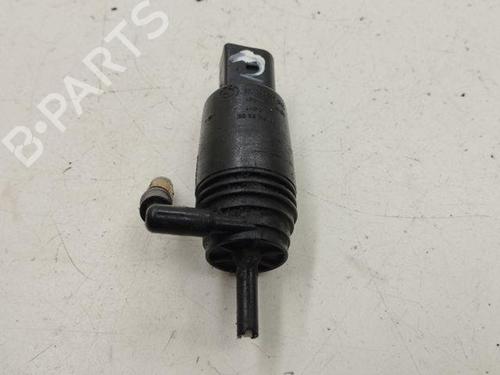 Used Washer pump BMW 5 Touring (E61) 520 d (163 hp) 28849478