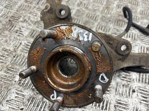 Right front steering knuckle HYUNDAI SANTA FÉ II (CM) 2.2 CRDi GLS 4x4 | BP29976134M26