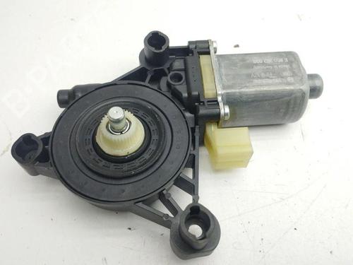 Used Left front window motor AUDI Q2 (GAB, GAG) 30 TFSI (110 hp) 28898773
