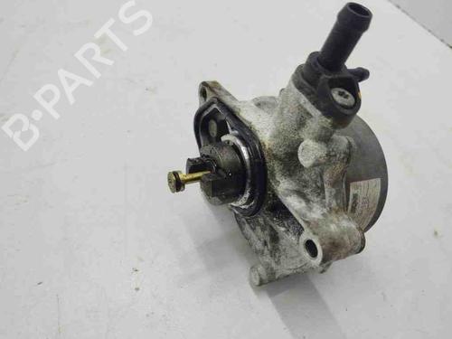 Used Vacuum pump HYUNDAI i30 Estate (GD) 1.6 CRDi (110 hp) 28894121